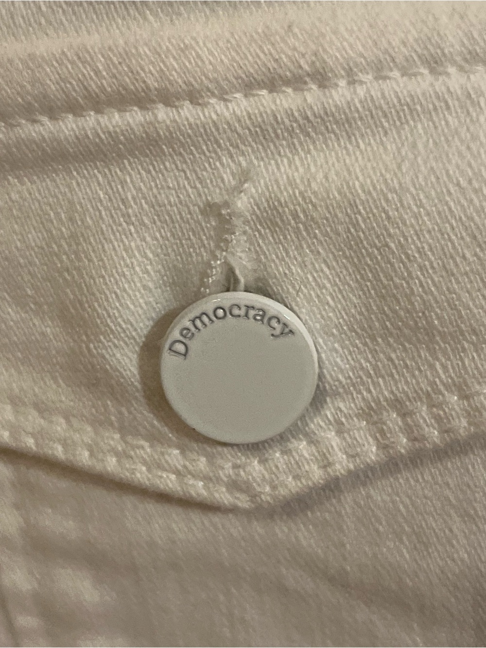 Democracy White Denim / Jean Jacket. 
4 pockets. 75% cotton. Stretchy. S - Picture 4 of 12